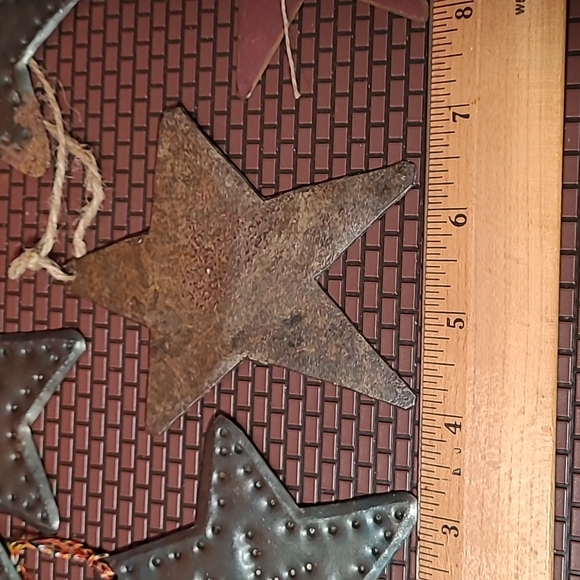 Folk Art Style Metal Punched Stars Christmas Ornaments - Picture 9 of 12